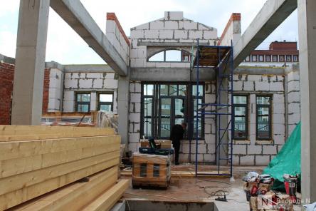 Жизнь после пожара. Как идет восстановление Дома Чардымова в Нижнем Новгороде &mdash; репортаж &laquo;В городе N&raquo;