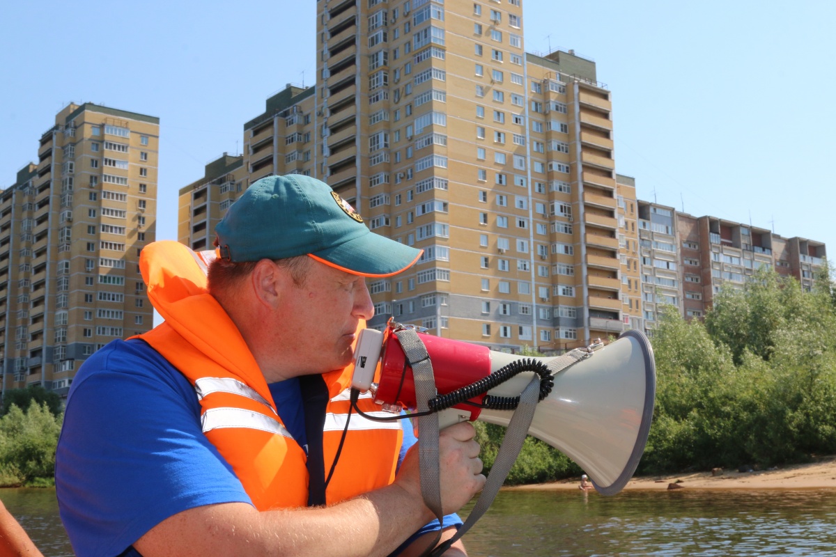 Спасатели напомнили нижегородцам о правилах безопасности на воде - фото 1