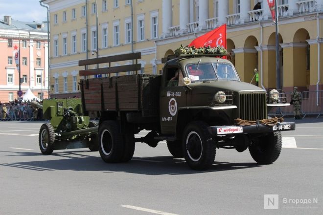 Как праздновали День Победы в Нижнем Новгороде в разные годы &mdash; архивные фото - фото 18