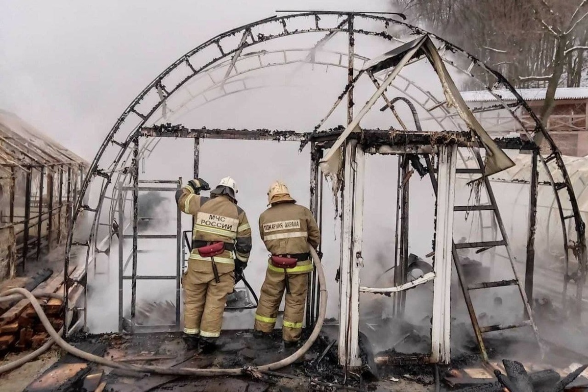 Пожар произошел на территории Вознесенского Печерского мужского монастыря