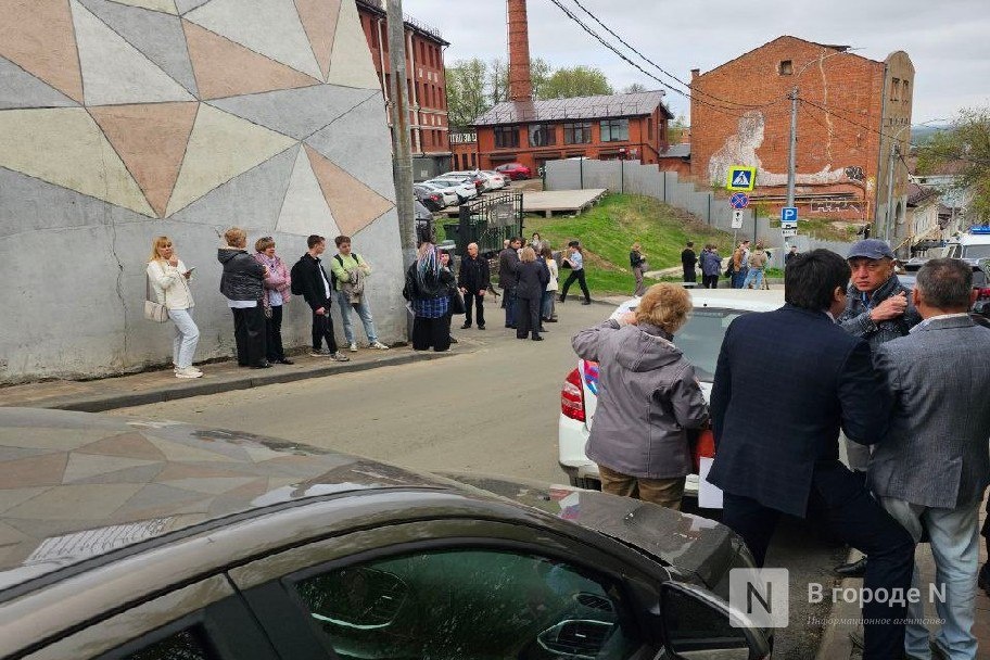 Здание КУПНО в Нижнем Новгороде эвакуировали из-за угрозы минирования - фото 1