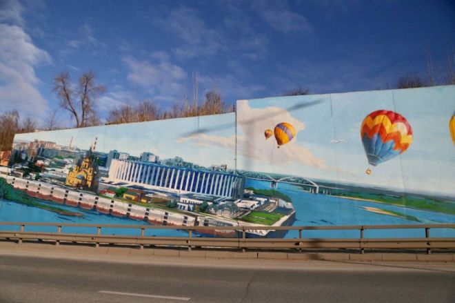 Новое граффити о Нижнем Новгороде появилось на метромосту - фото 5