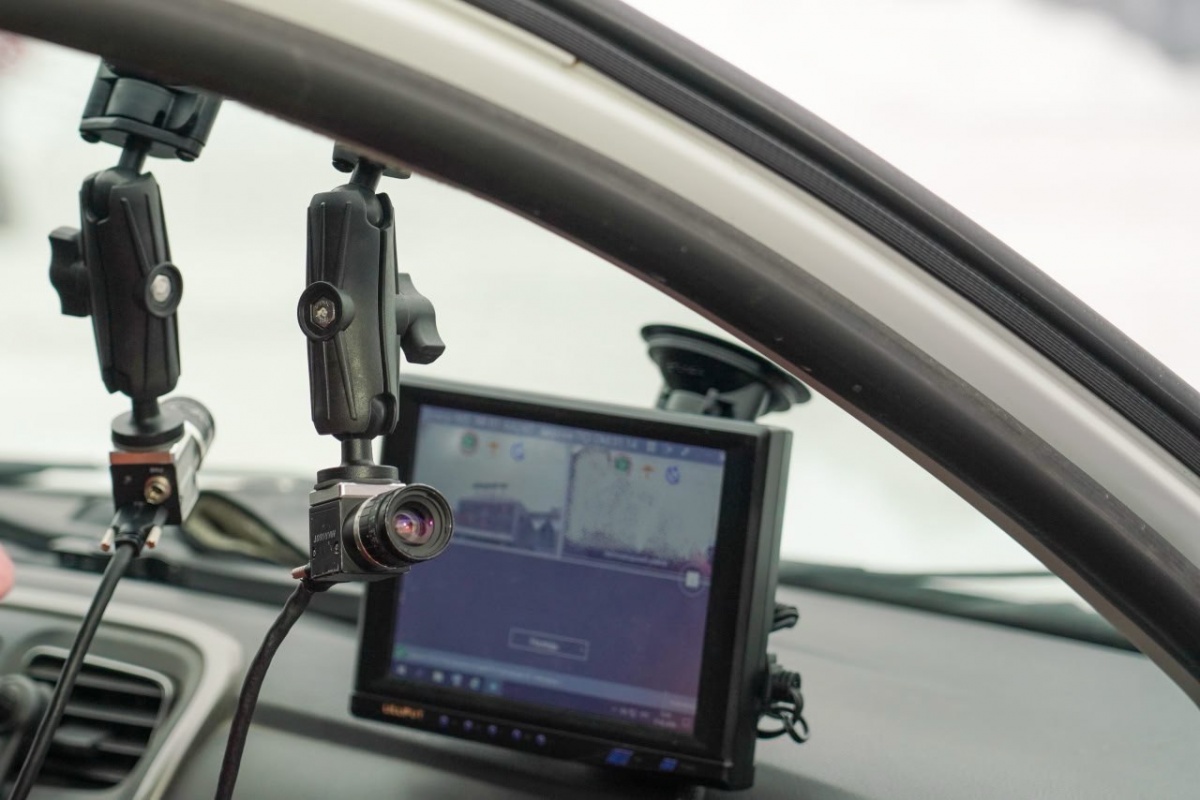 Сосульки и наледь в Нижнем Новгороде ищут с помощью специального комплекса - фото 1