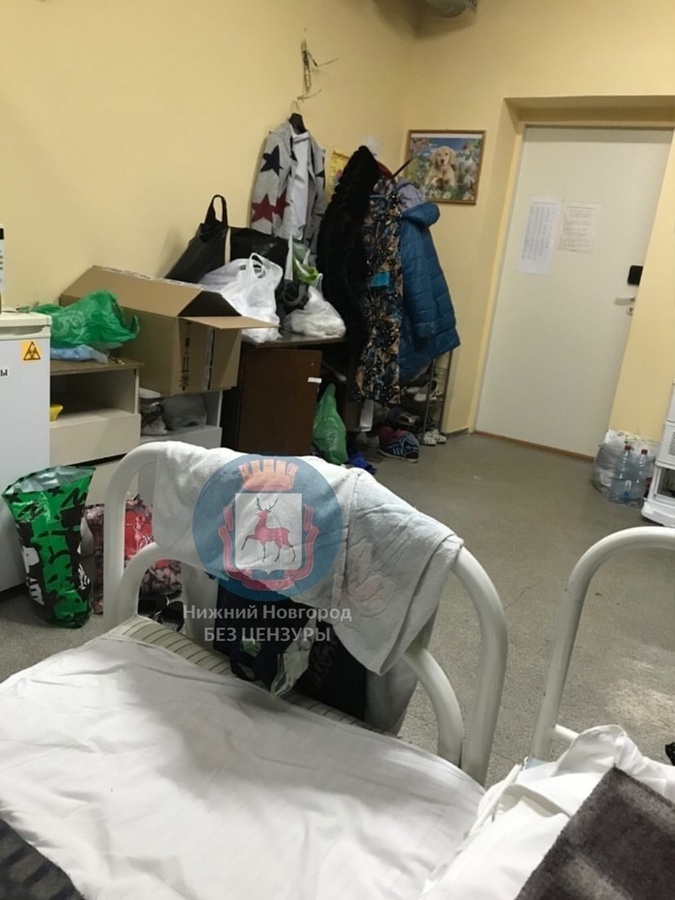 Новую мебель закупили в богородскую больницу после жалоб врачей на ужасные условия отдыха - фото 1