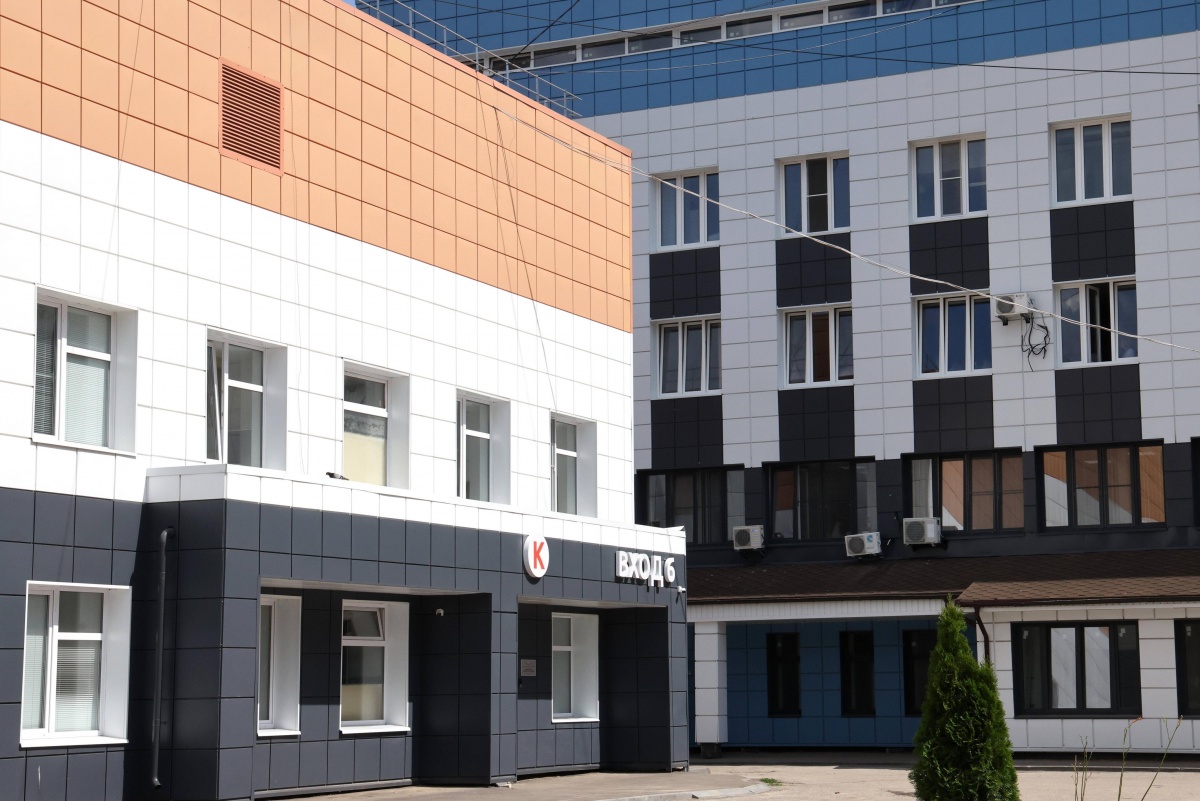 Еще один корпус Нижегородской областной детской больницы открыли после ремонта - фото 1