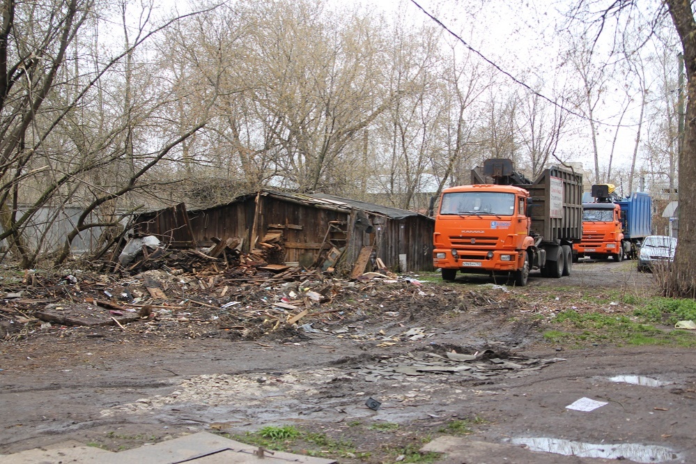 Ветхие сараи сносят в Ленинском районе - фото 1