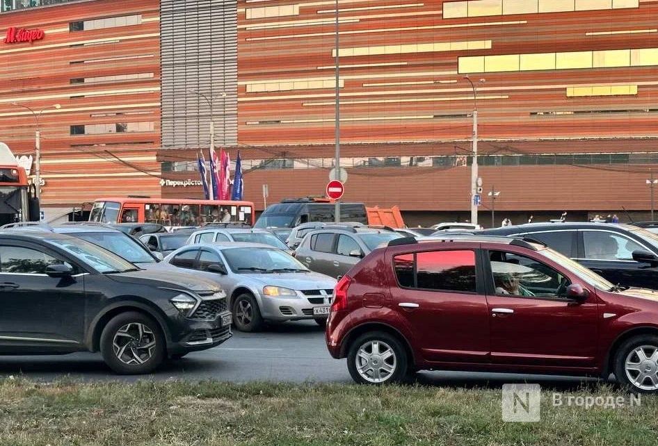 Ограничения на площади Лядова сняли после ремонта трамвайных путей - фото 1