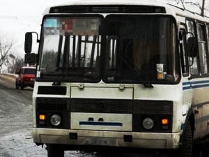 Маршрутка врезалась в столб в Московском районе: пострадали девушка и годовалый малыш