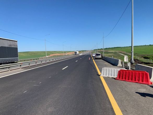 Опубликованы фото с места смертельного ДТП на М-12 в Нижегородской области  - фото 4