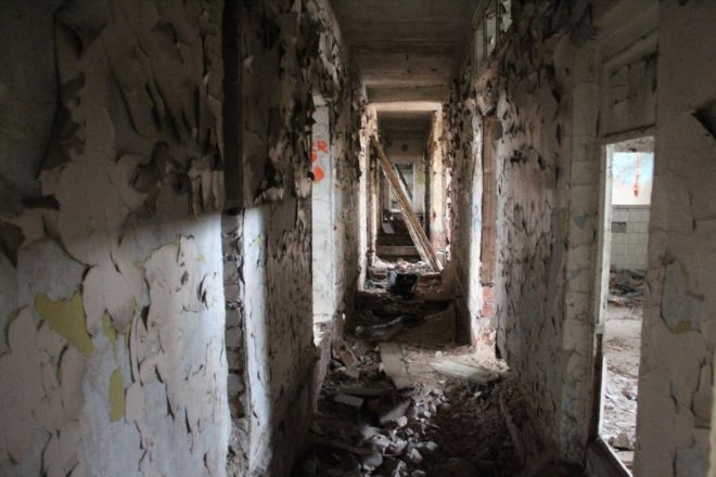 Снести или восстановить: что ждет заброшенные здания Ленинского района - фото 21