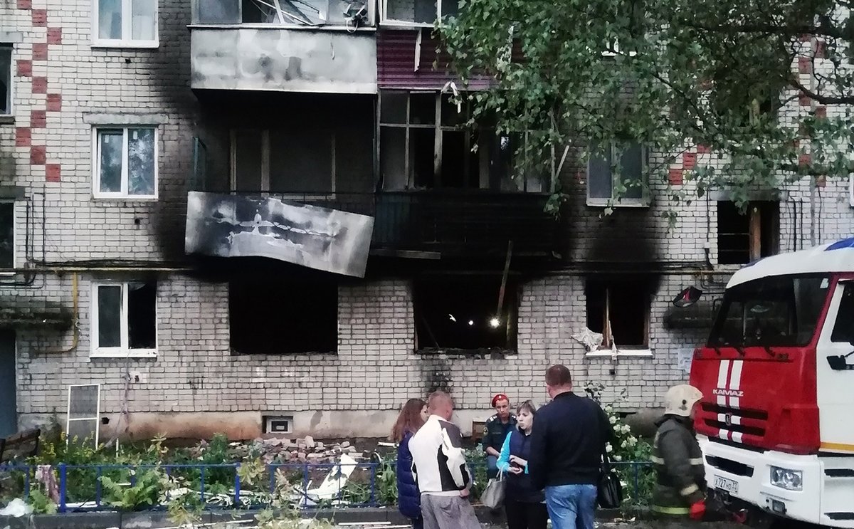 Пострадавших при взрыве газа в Коврове доставили в Нижний Новгород