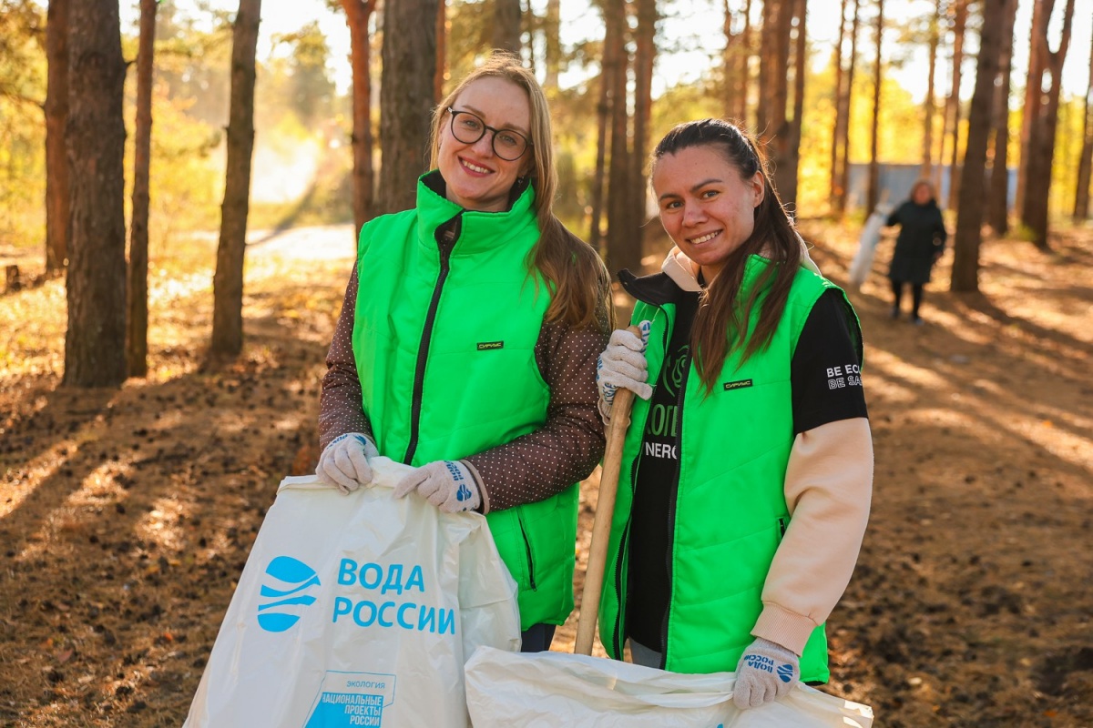 Жители Дзержинска приняли участие в экологической акции &laquo;Вода России&raquo; - фото 2