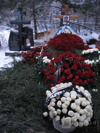Сенатора от Нижегородской области Владимира Лебедева похоронили в Великовском - фото 21