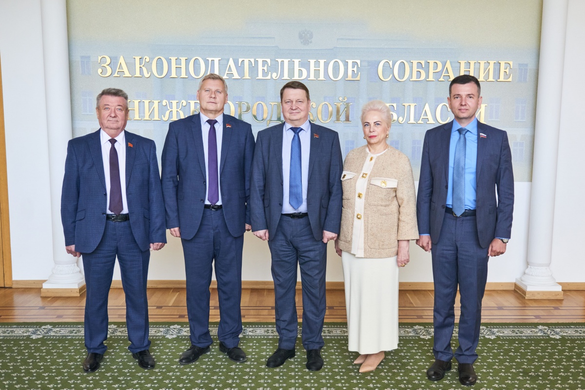 КПРФ выступила против финансирования &laquo;Пари НН&raquo; и &laquo;Торпедо&raquo; - фото 1