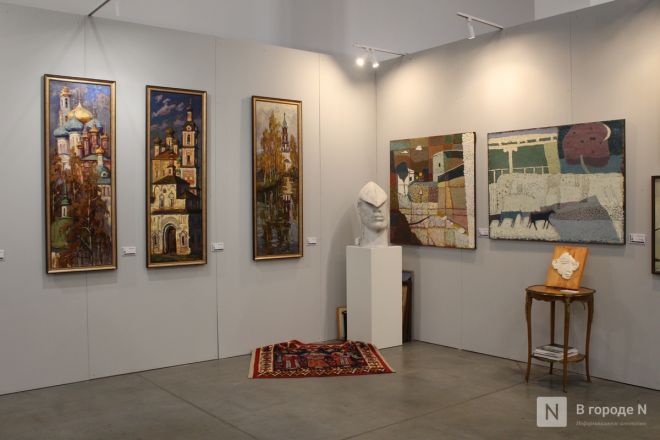 Фоторепортаж: выставка &laquo;АРТ МИР &mdash; 2026&raquo; открылась в Нижнем Новгороде - фото 101