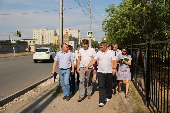Глава Дзержинска проверил ход ремонта дорог  - фото 1