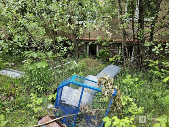 «Строили для военных». Две жуткие заброшки в центре Нижнего Новгорода пугают людей — что там происходит - фото 14